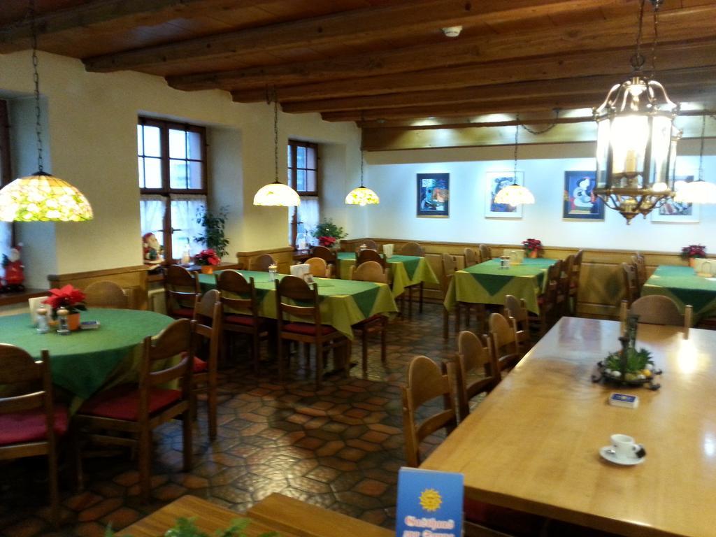 Gasthaus Zur Sonne Aesch  Extérieur photo