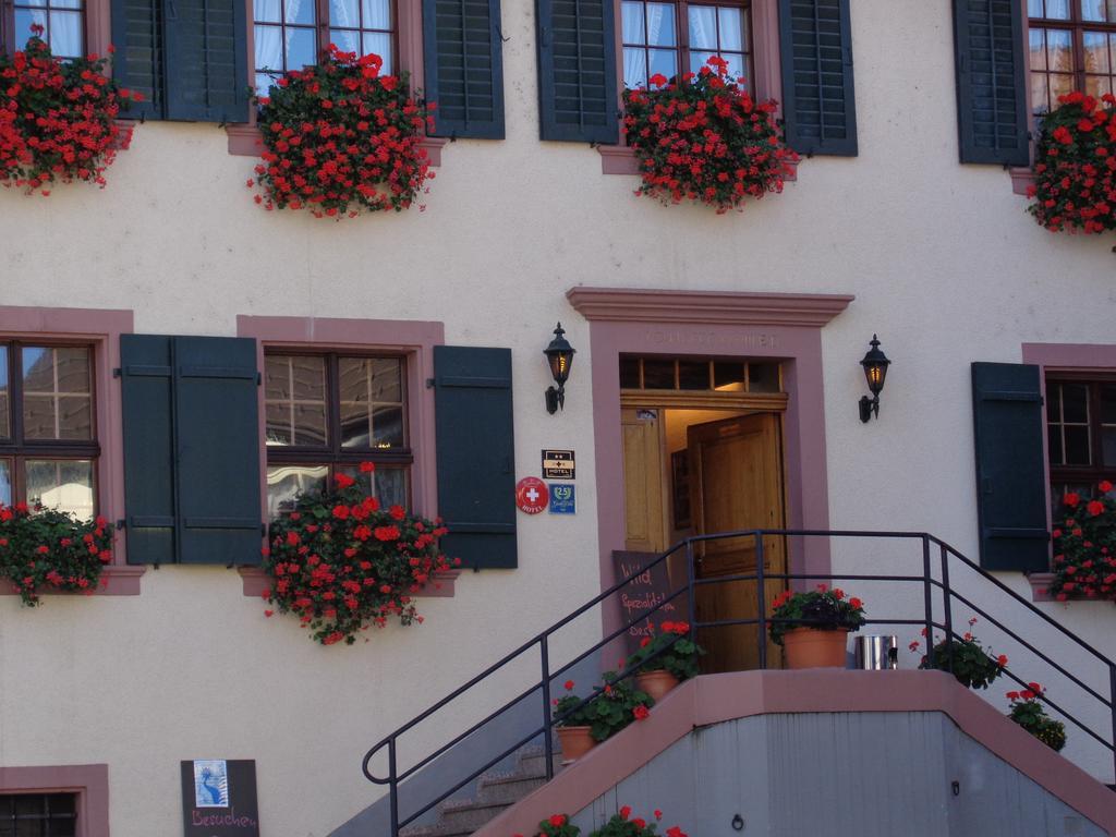 Gasthaus Zur Sonne Aesch  Extérieur photo