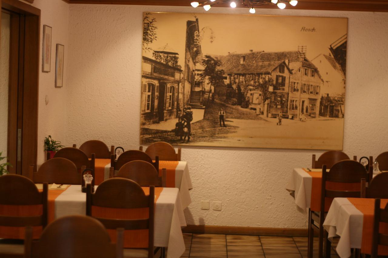 Gasthaus Zur Sonne Aesch  Extérieur photo